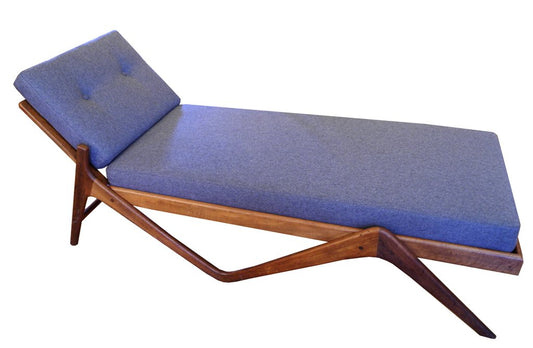 Scandinavian Chaise Lounge
