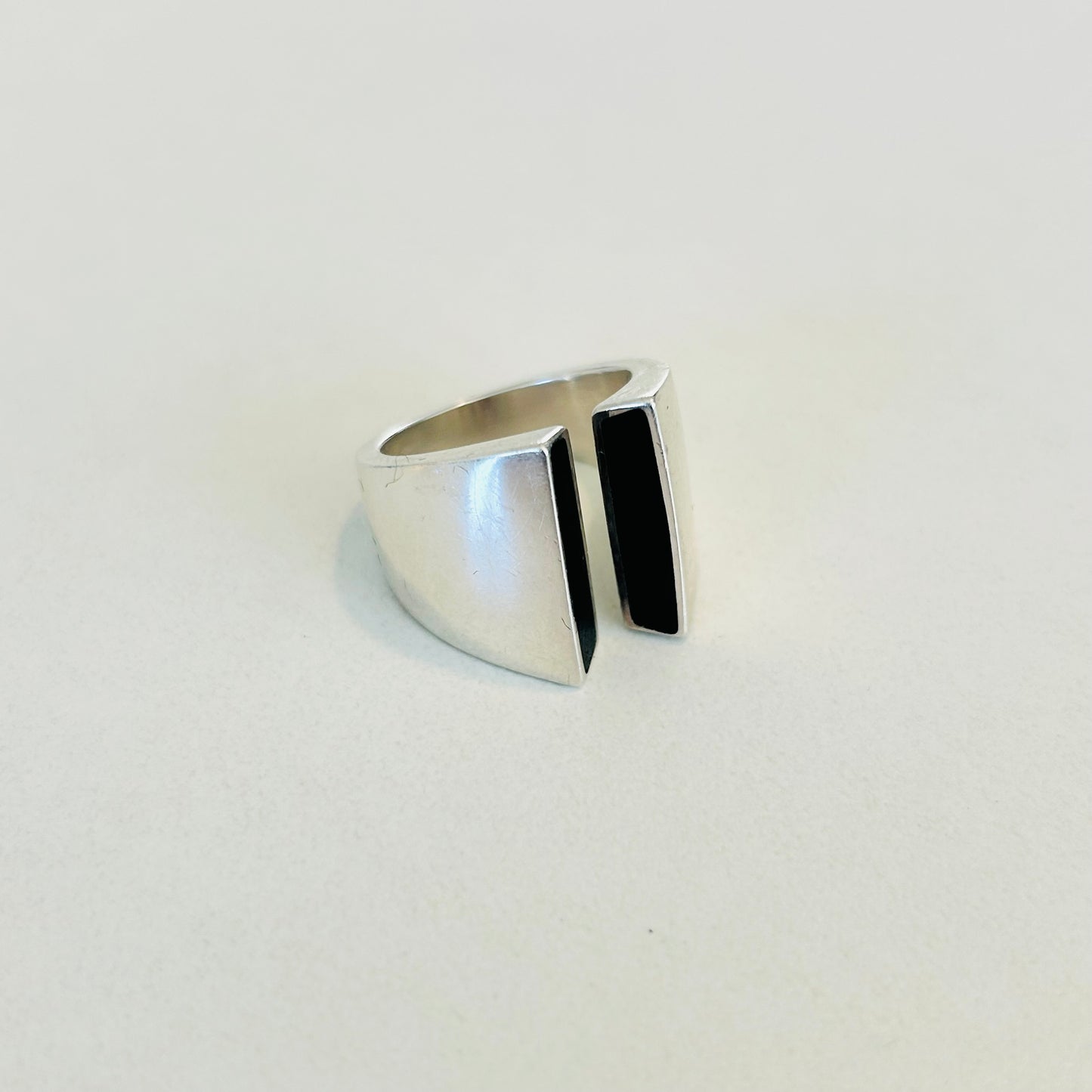 Hans Hansen Ring