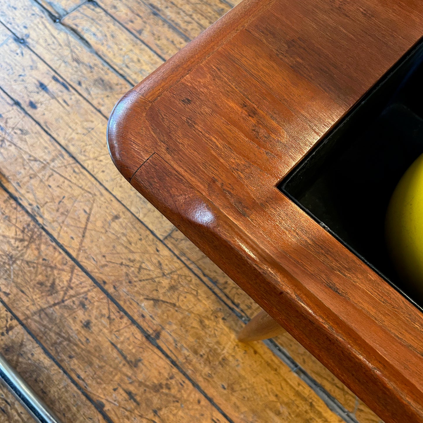 Planter & Coffee Table