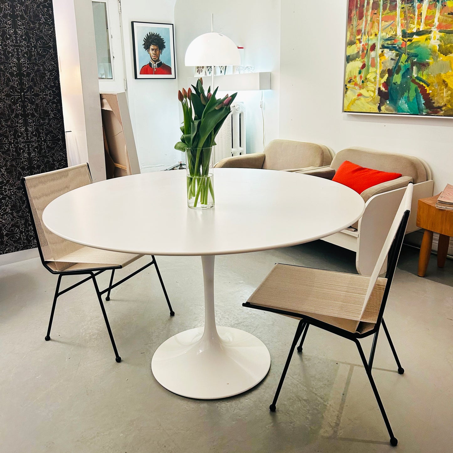Saarinen Tulip Table