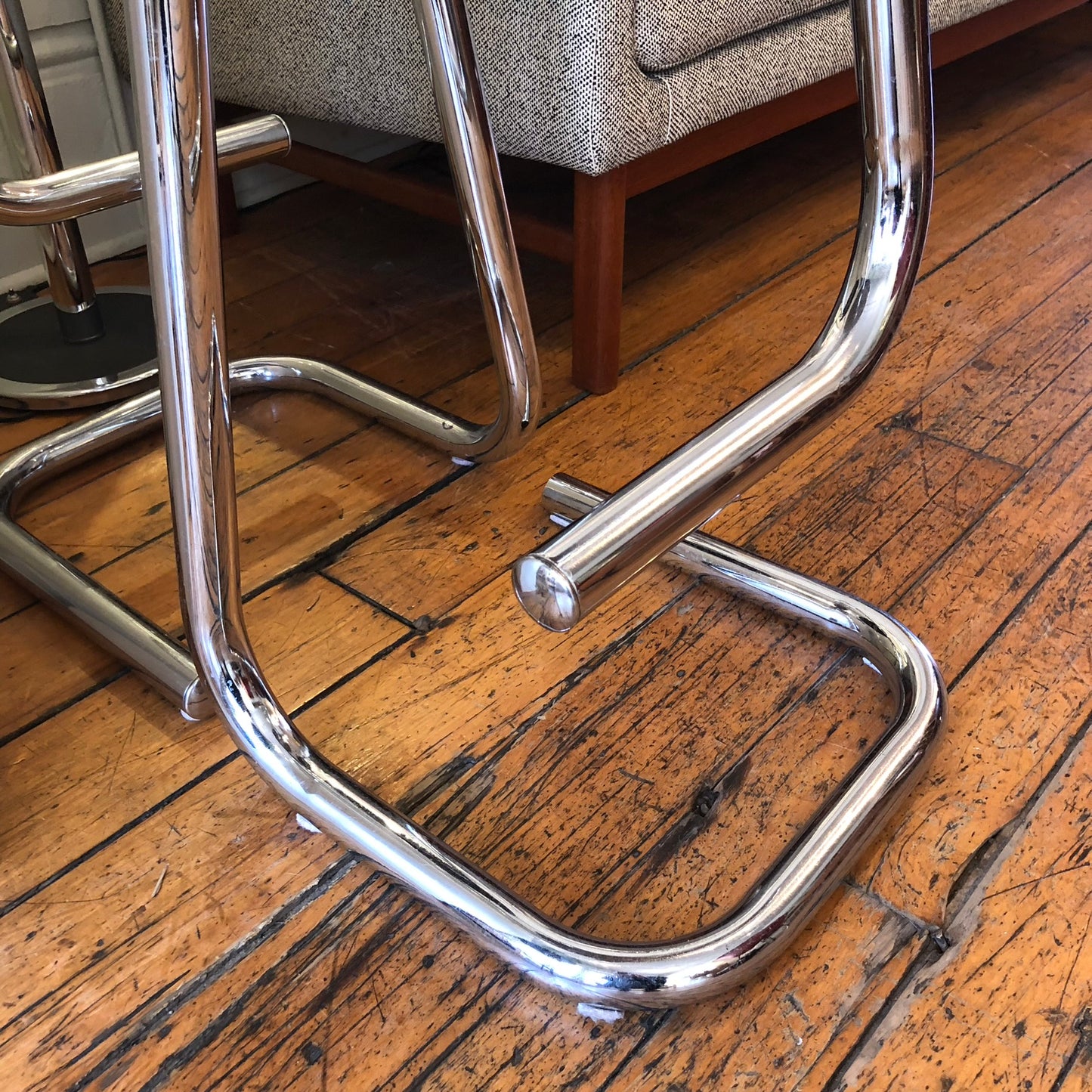 K700 Stools
