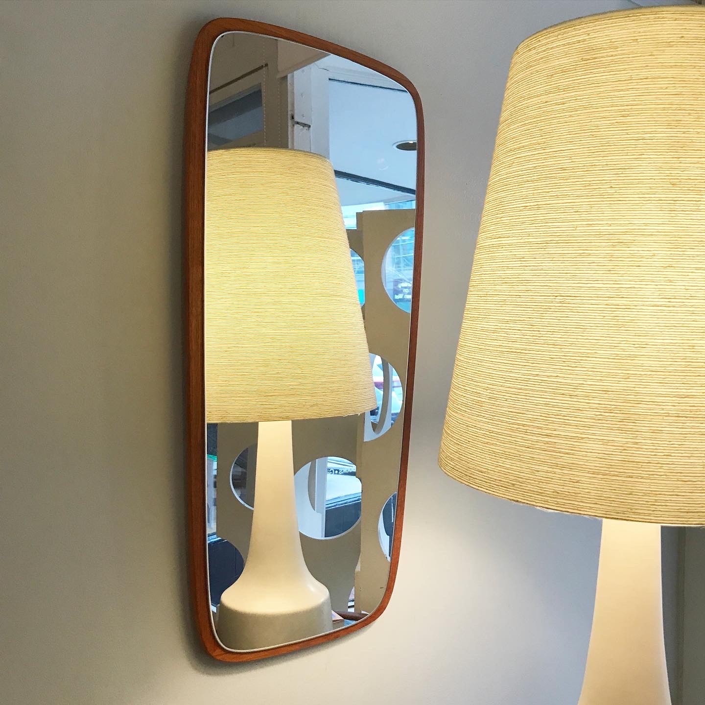 Lotte Lamp Model 900