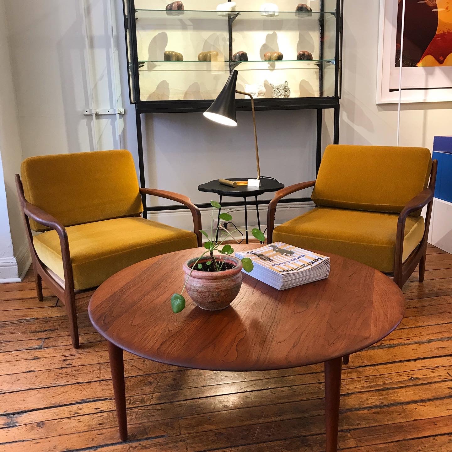 RARE. Huber Lounge Chair