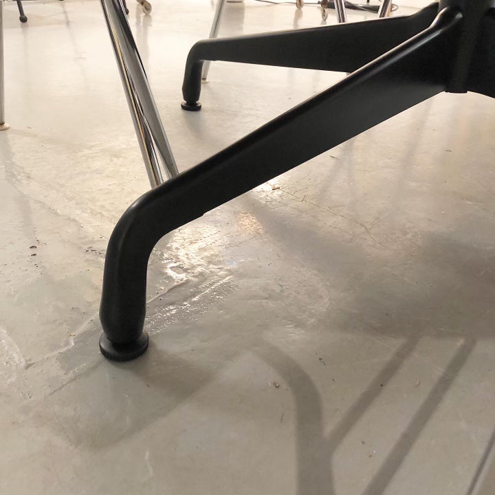 Eames/Herman Miller Table