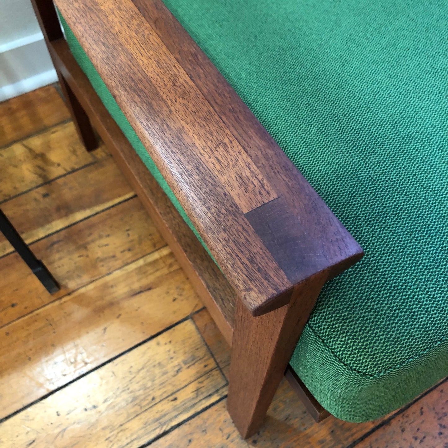 Illum Wikkelso Settee