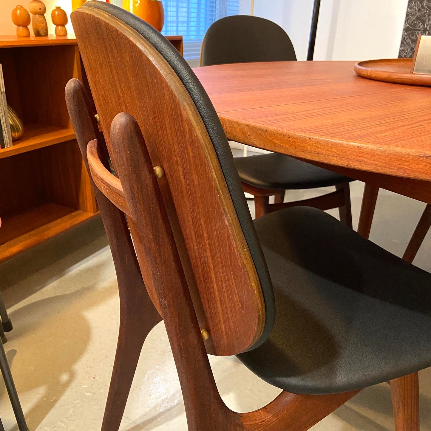 Mid Century Modern Teak Dining Table