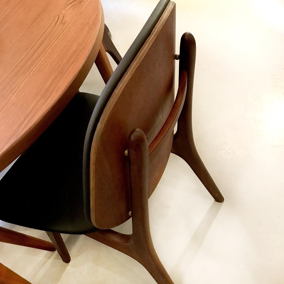 Arne Hovmand Olsen Chairs