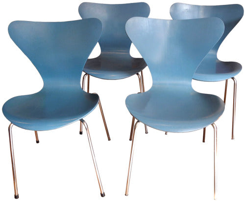 Arne Jacobsen Series 7 Chairs