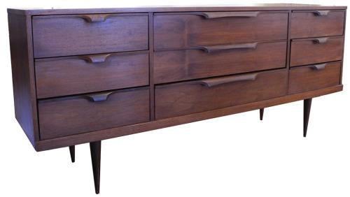 Mahogany Nine Drawer Dresser