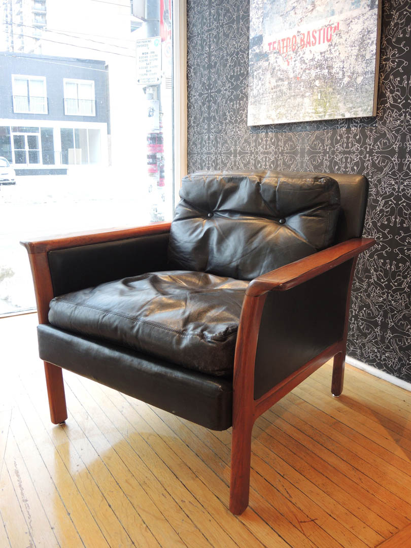 Hans Olsen Rosewood Chair