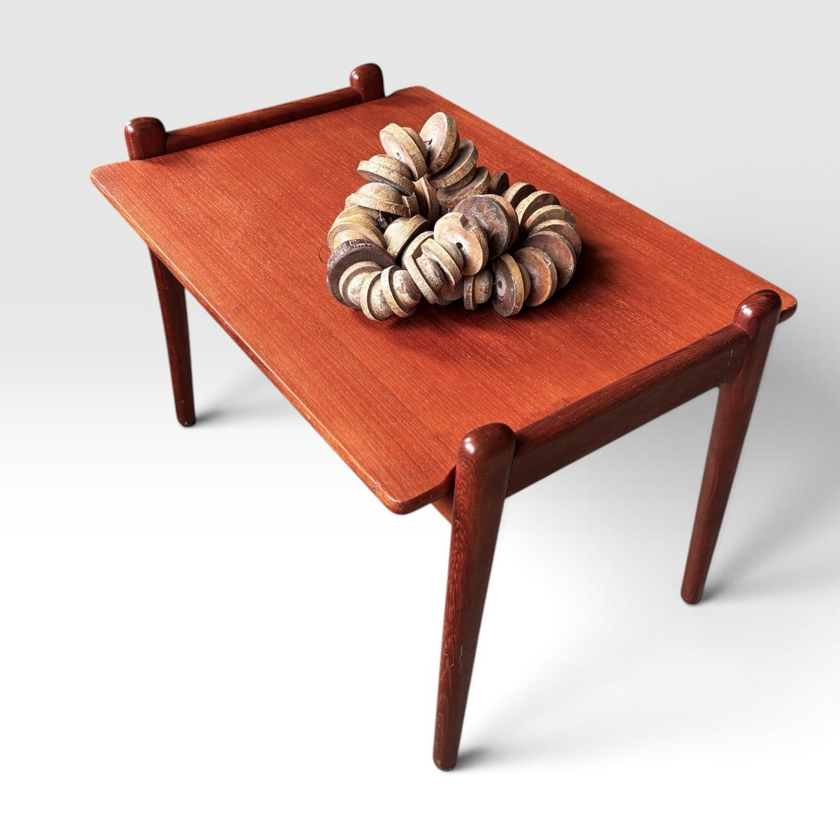 Fredrik A. Kayser Table