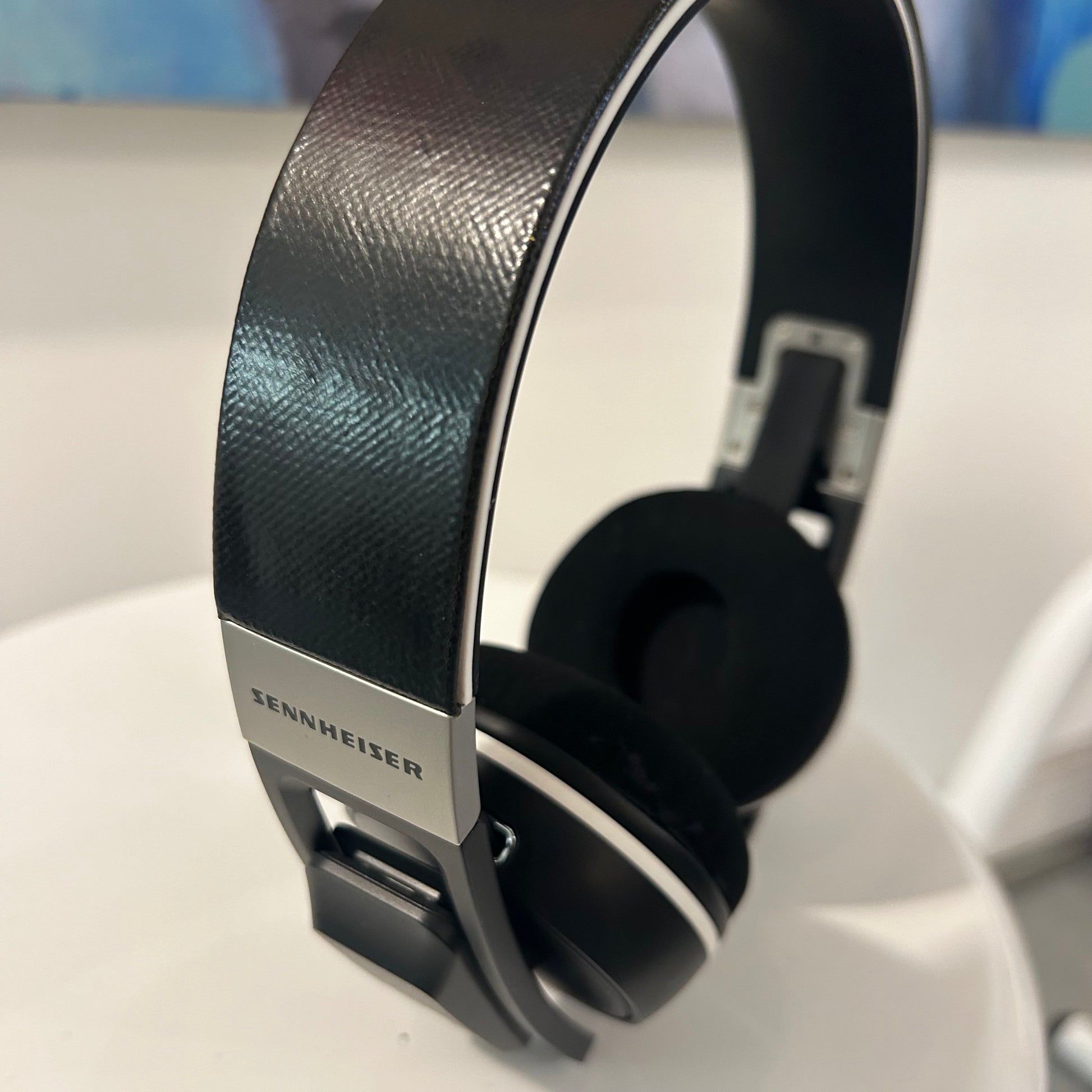 F703 Sennheiser x Freitag Headphones – Inabstracto F703 Sennheiser x Freitag Headphones – Inabstracto
