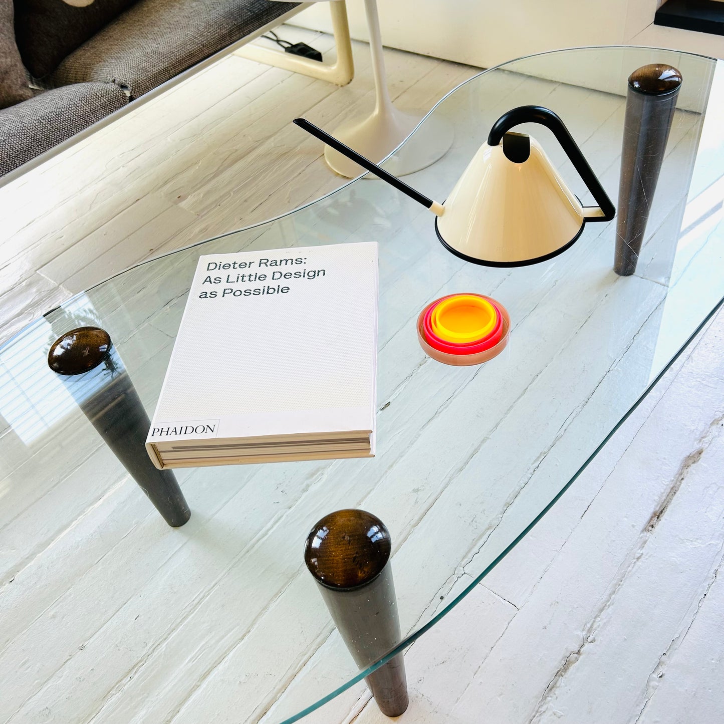 Gilbert Rhode-Style '80s Table