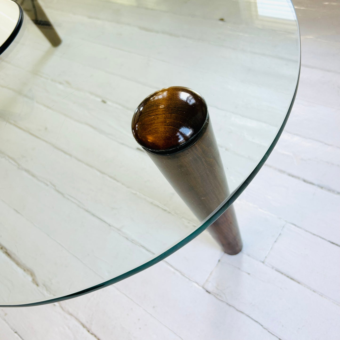 Gilbert Rhode-Style '80s Table