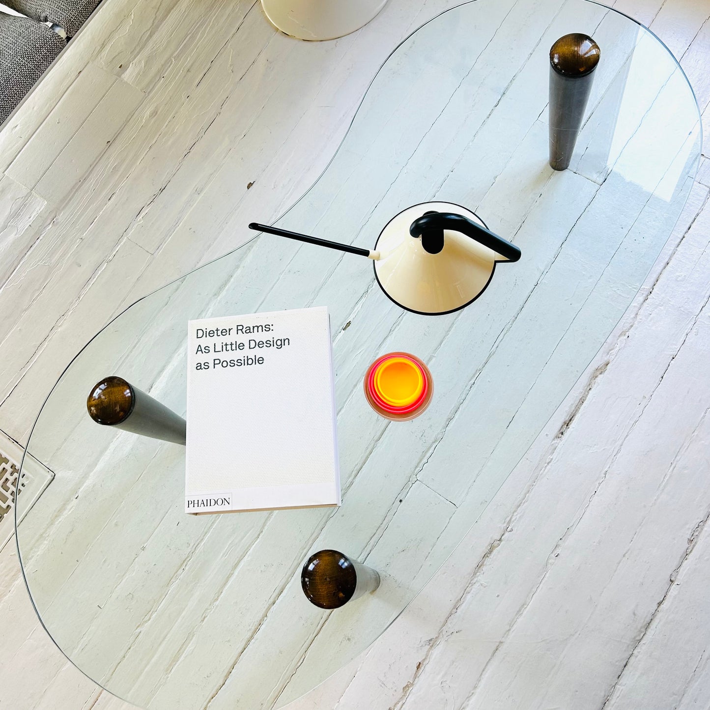 Gilbert Rhode-Style '80s Table