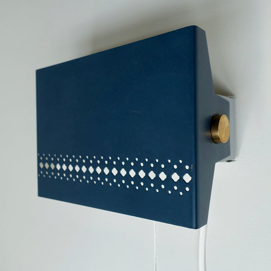 Dutch Wall Sconce