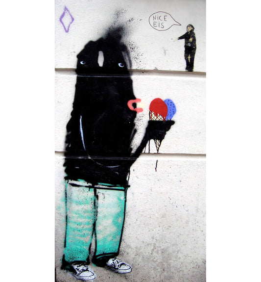 Bird Lips With Two Ice Creams