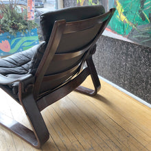 1970s Leather Reclining Chair