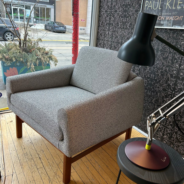 Huber Lounge Chair