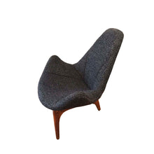 Rare Lounge/Slipper Chair